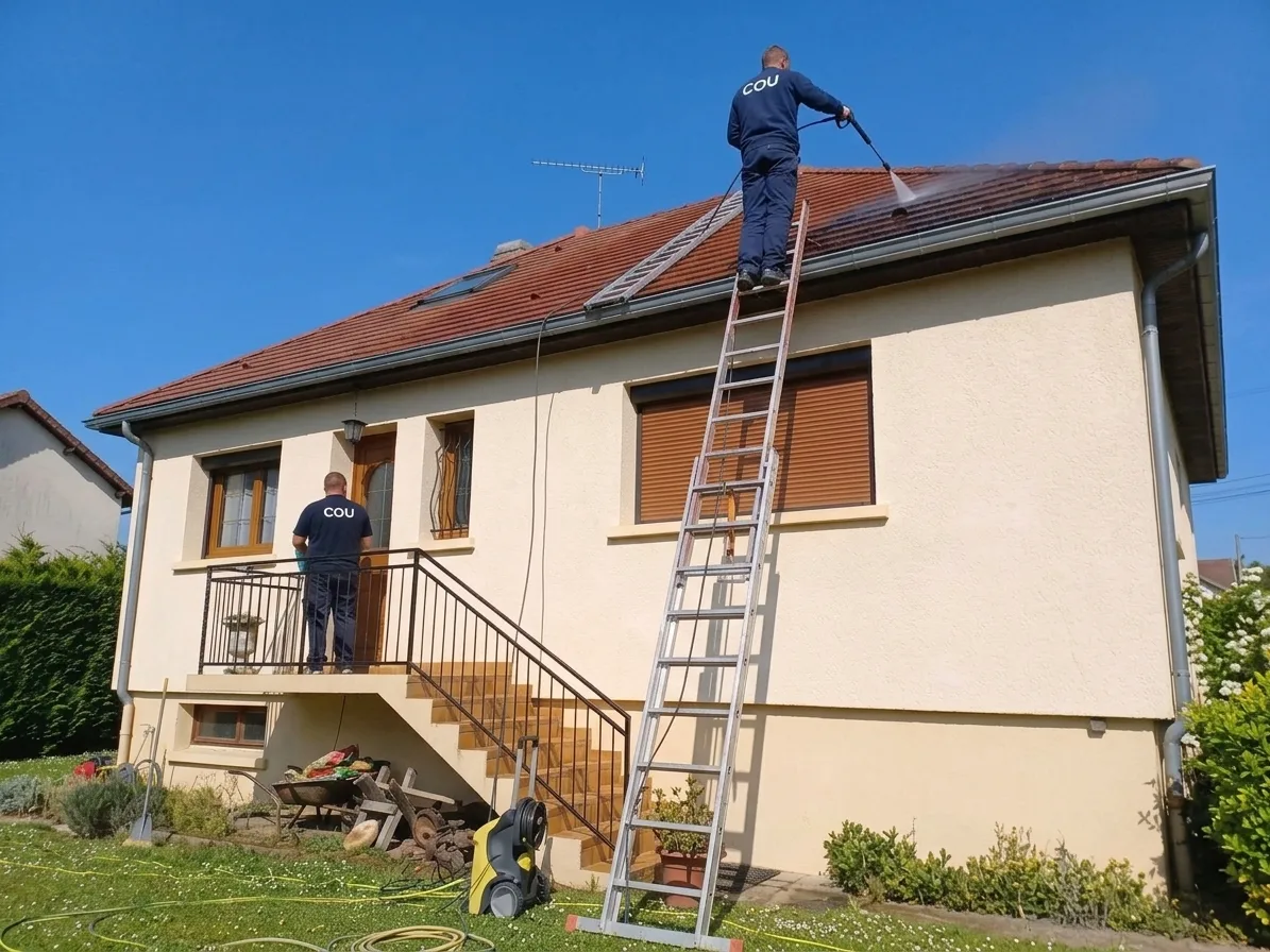 Démoussage de toiture à Chelles Démoussage de toiture à Chelles